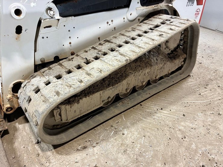 bobcat-t770-image-15
