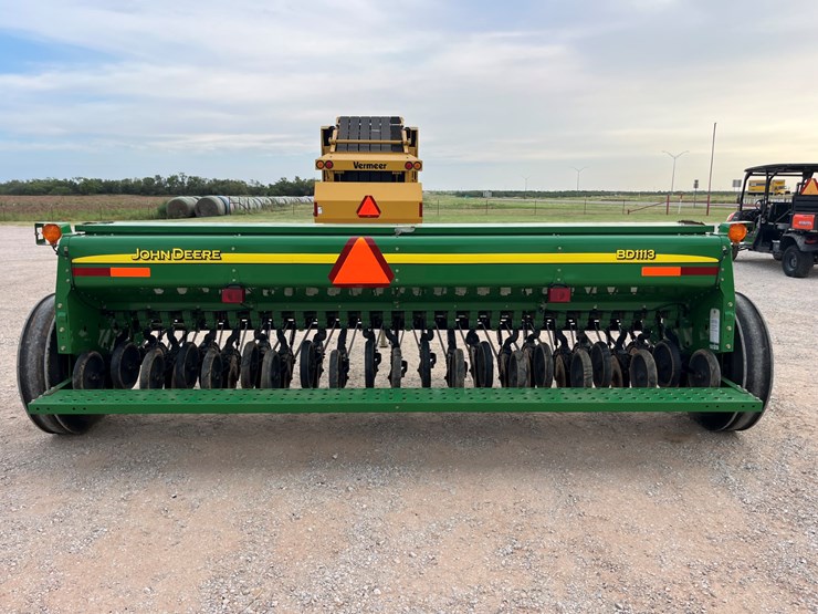2010-john-deere-bd1113-image-9