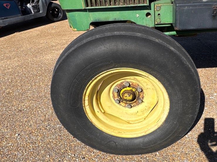 john-deere-2150-image-25