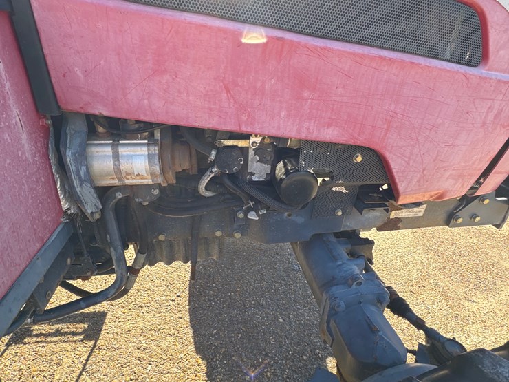 mahindra-2810-image-22