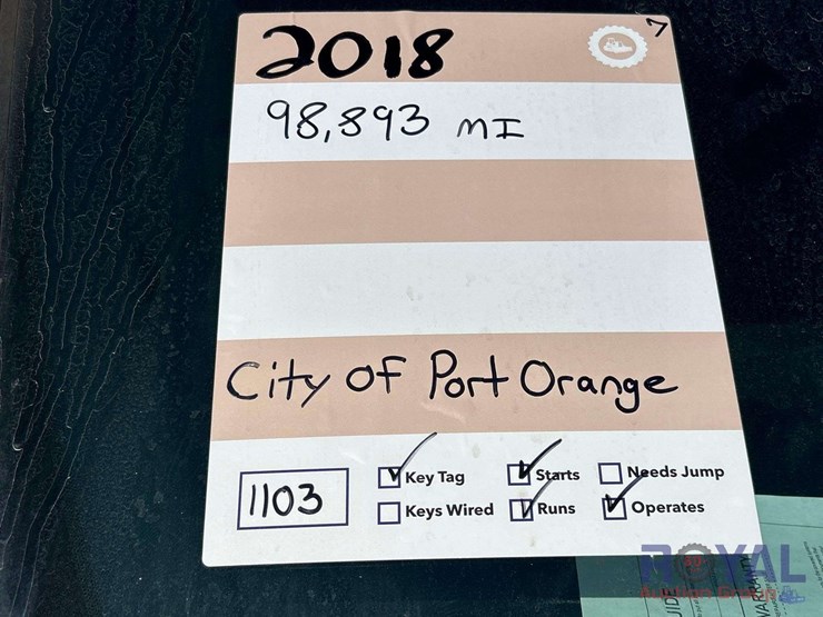 2018-ford-explorer-image-28