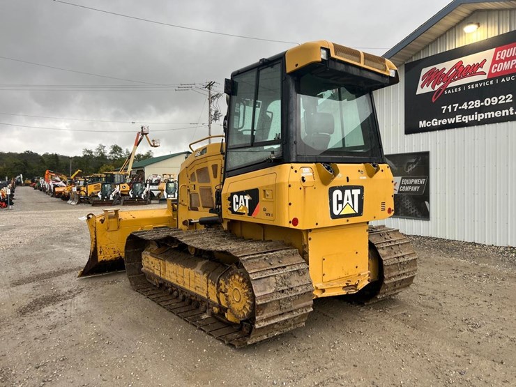 2020-caterpillar-d5k2-lgp-image-3
