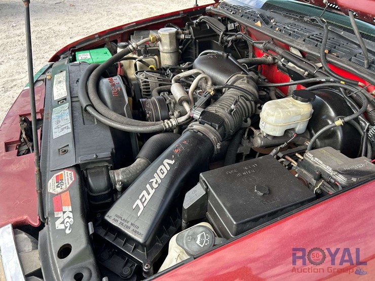 2002-chevrolet-s10-image-8