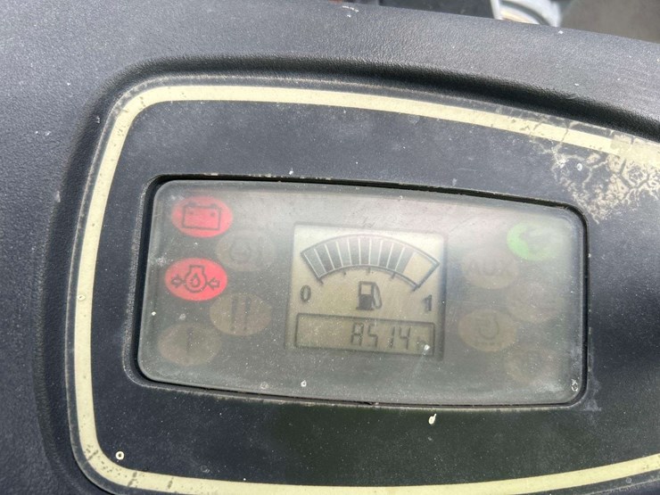 jcb-8030-zts-image-6