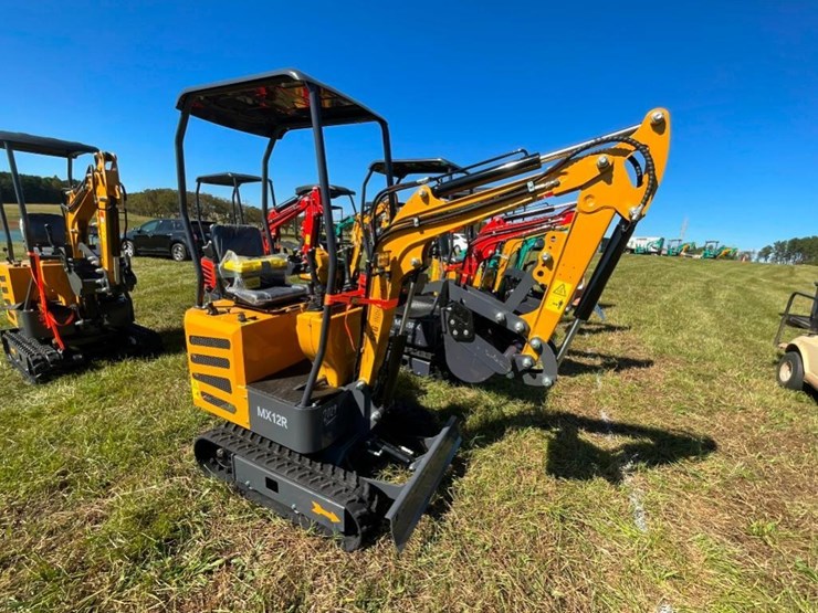 unused-cfg-mx12r-mini-excavator-(rato-15hp,-9.7kw-image-2