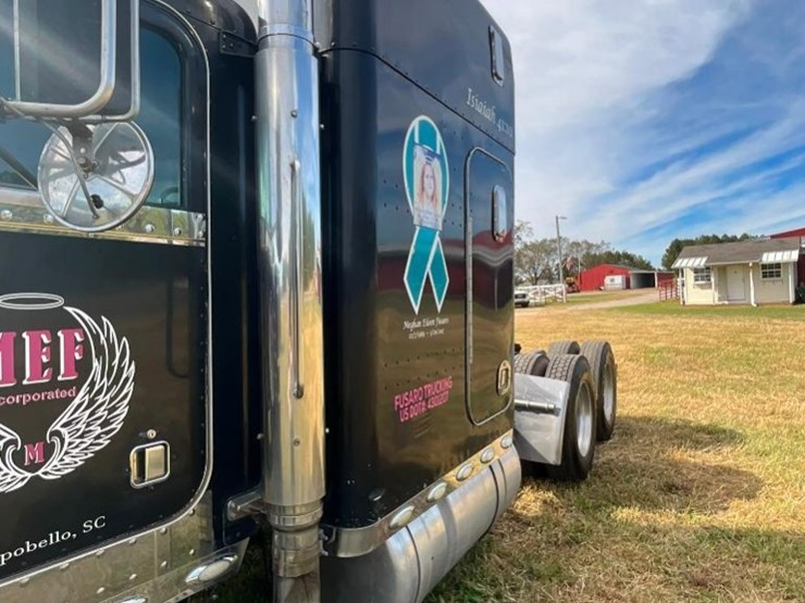 1998-peterbilt-379-image-7