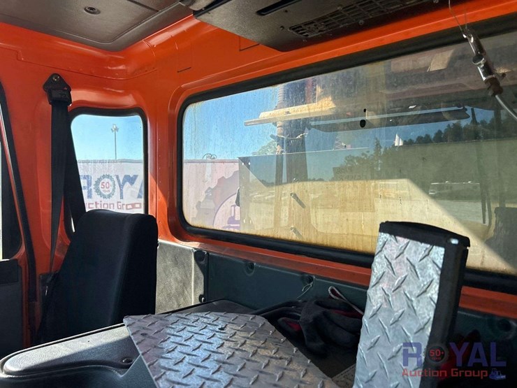 2018-autocar-xpeditor-image-18