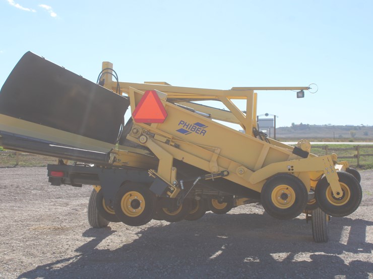 #2033-•-#2033--2015-phiber-hay-merger-image-40