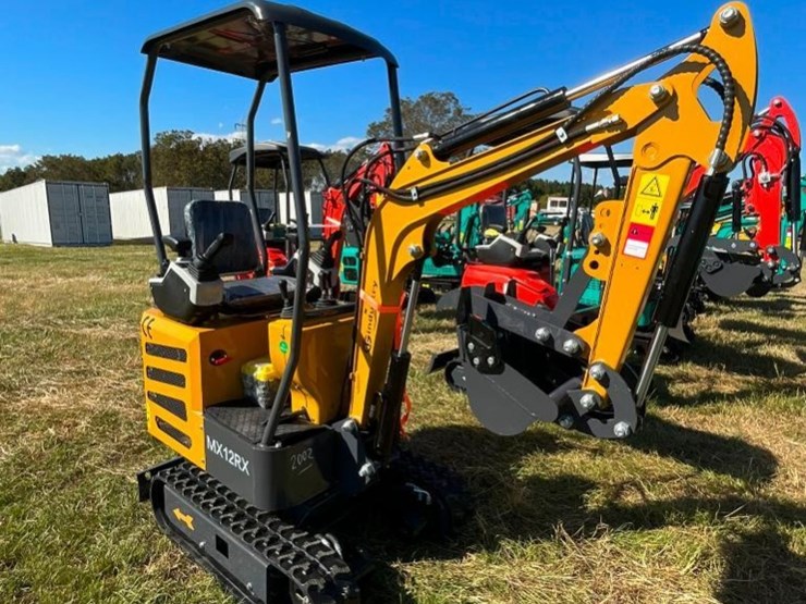 unused-cfg-mx12rx-mini-excavator-(rato-image-3
