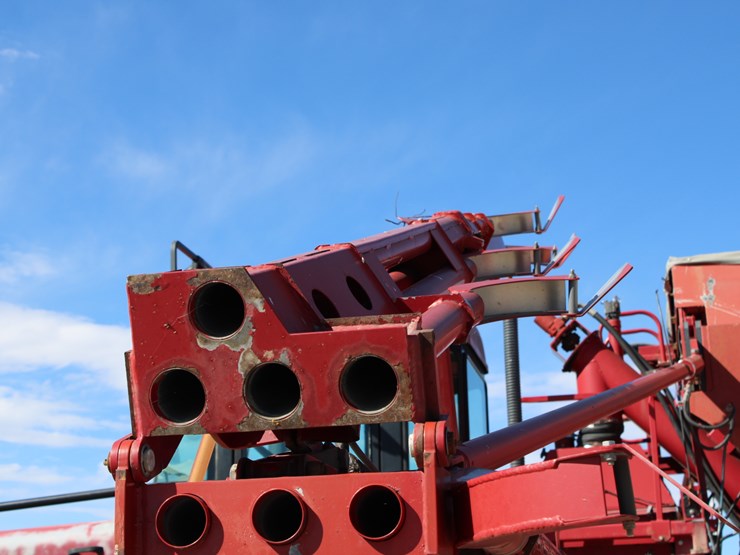 2006-case-ih-4300-image-24