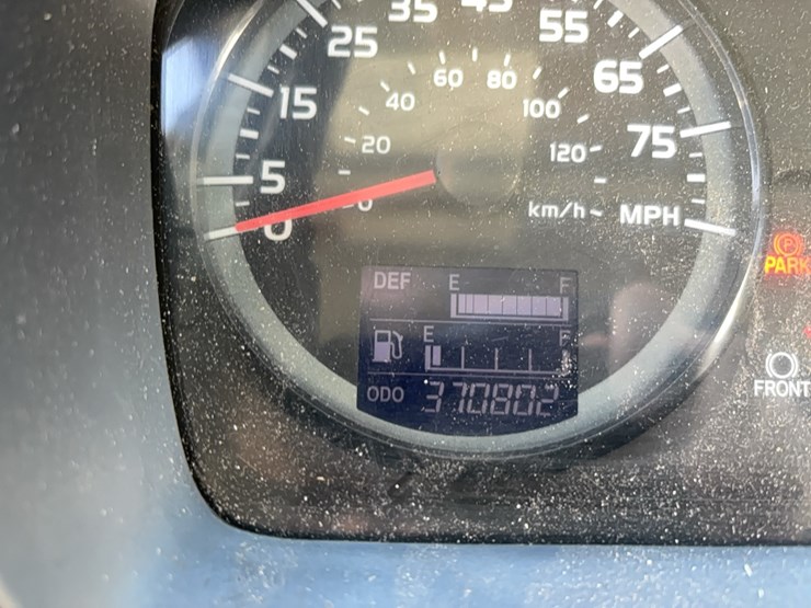 2016-hino-258-image-15