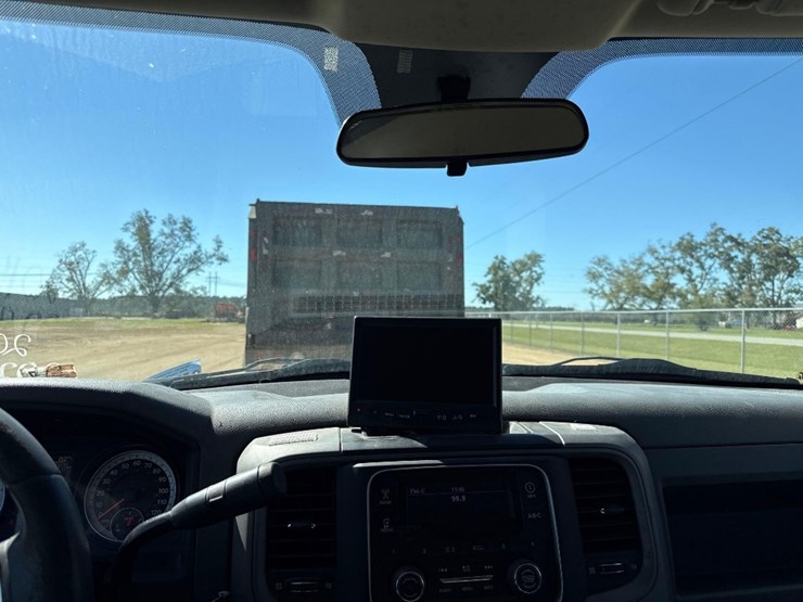 dodge-ram-5500-image-29