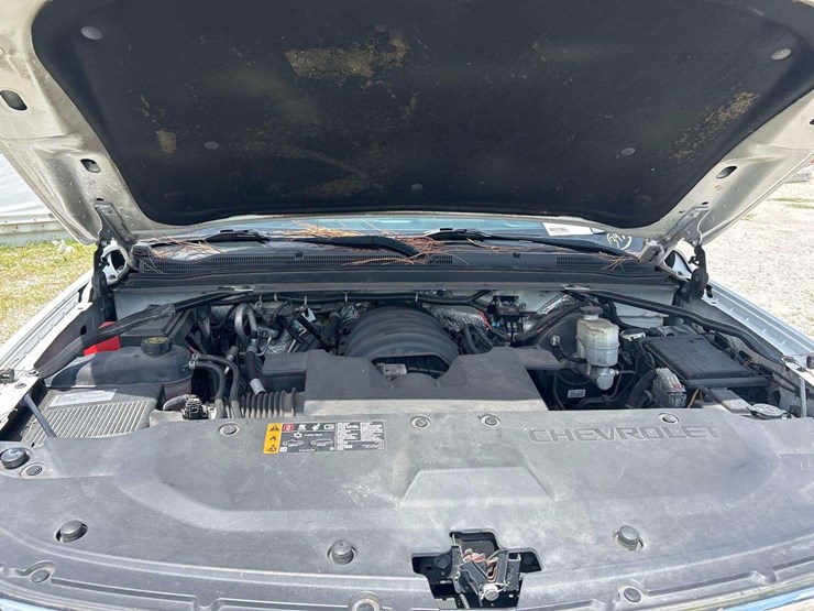 2017-chevrolet-tahoe-image-9