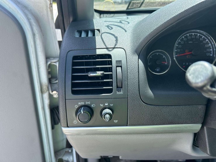 2008-chevrolet-uplander-image-15