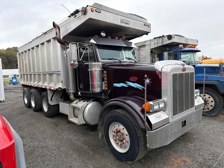 2003-peterbilt-357-image-2