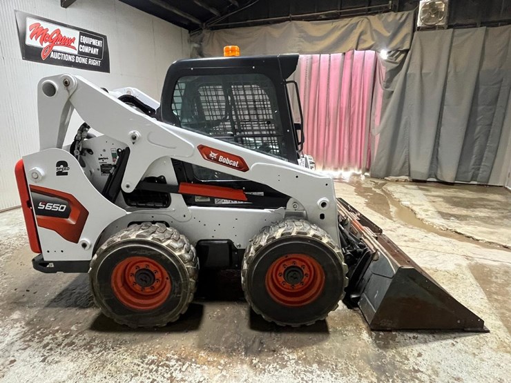 2023-bobcat-s650-image-6