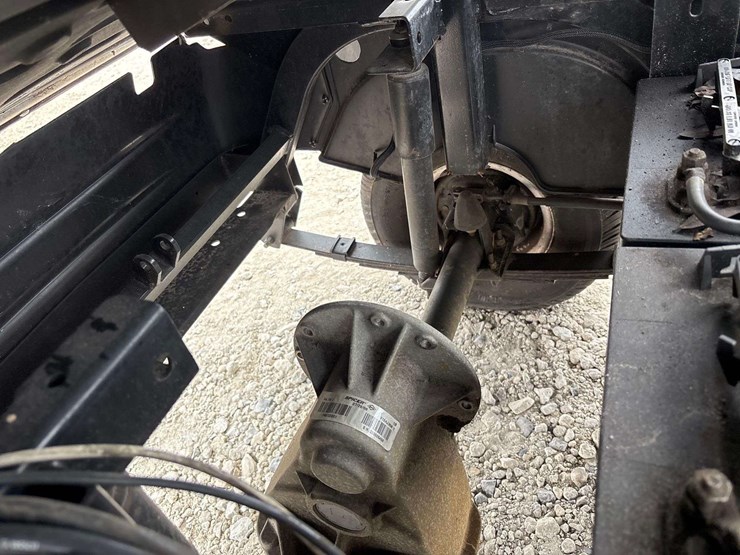 ez-go-utility-cart-image-7