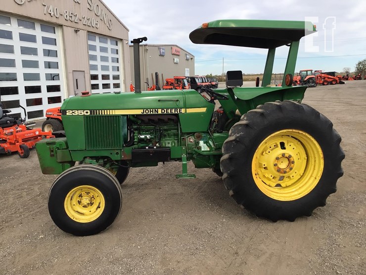 1985-john-deere-2350-image-4
