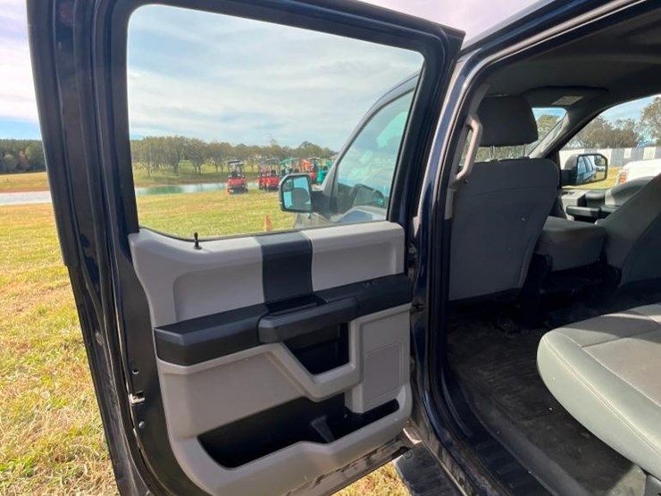 2017-ford-f150-xl-image-23