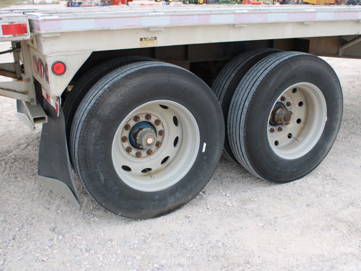 1994-featherlite-1010-image-17