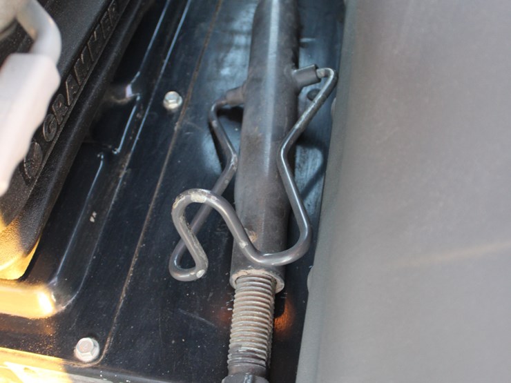 massey-ferguson-4610-image-86