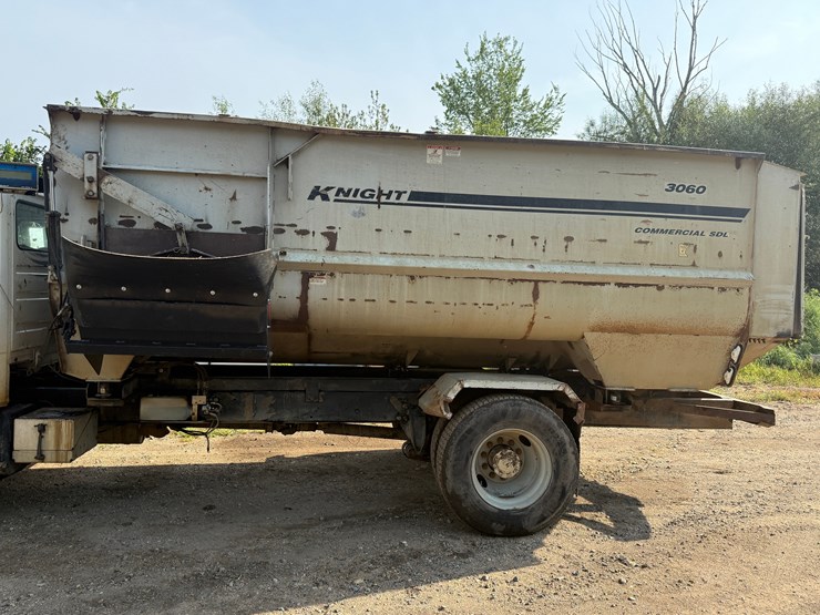 2003-knight-3060-image-2