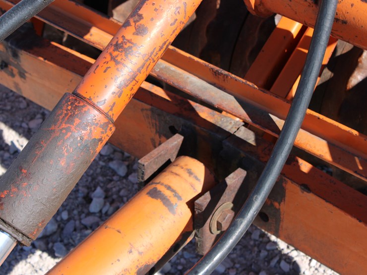 #2068-•-#2068--bearcat-seed-bed-maker-/-roller-packer-12-ft-image-14