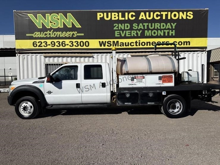 2013-ford-f550-image-1