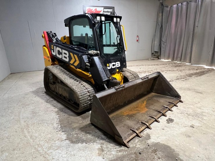 jcb-3ts-8t-image-7
