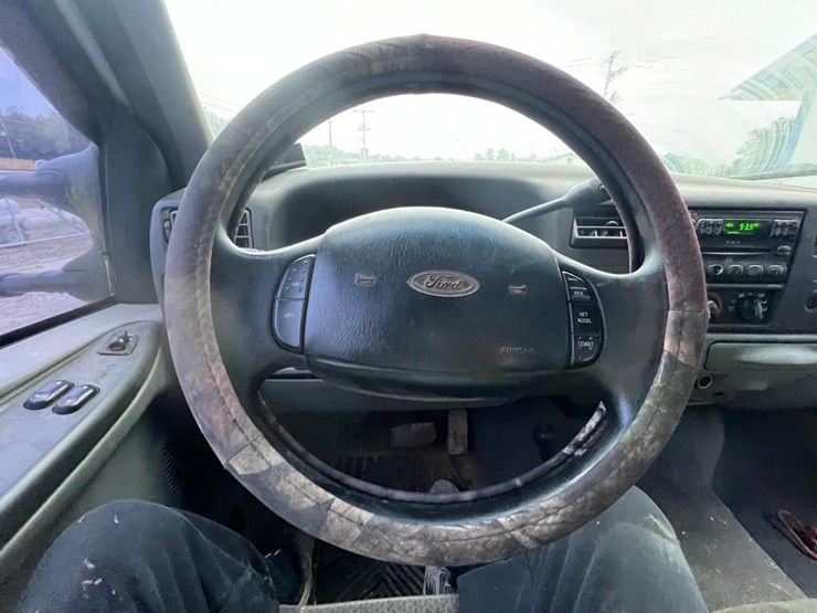 2002-ford-f250-image-26