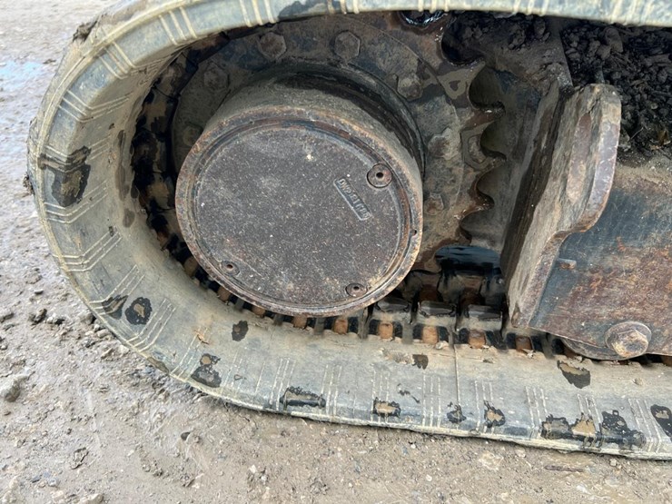 2022-bobcat-e42-image-21