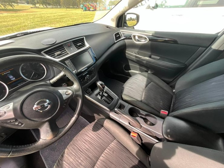 2019-nissan-sentra-(at,-miles-read-124131,-image-14