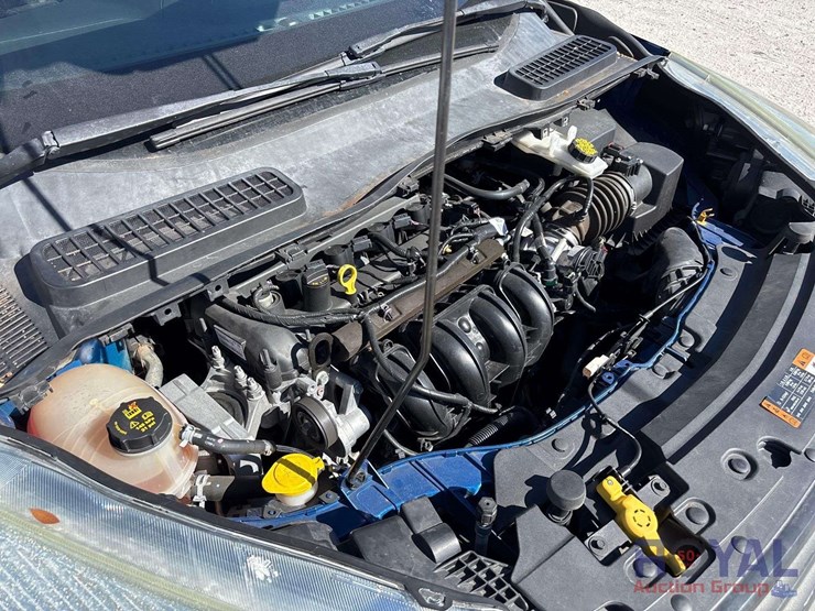 2017-ford-escape-image-8