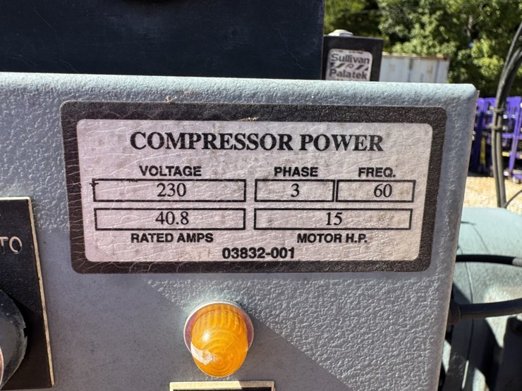 #4706-•-air-compressor-image-5