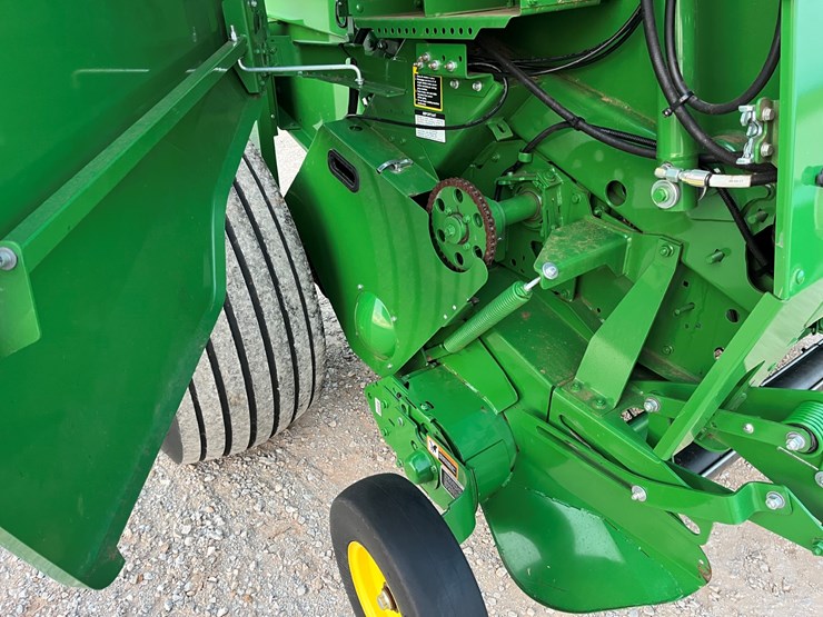 2021-john-deere-460m-image-8