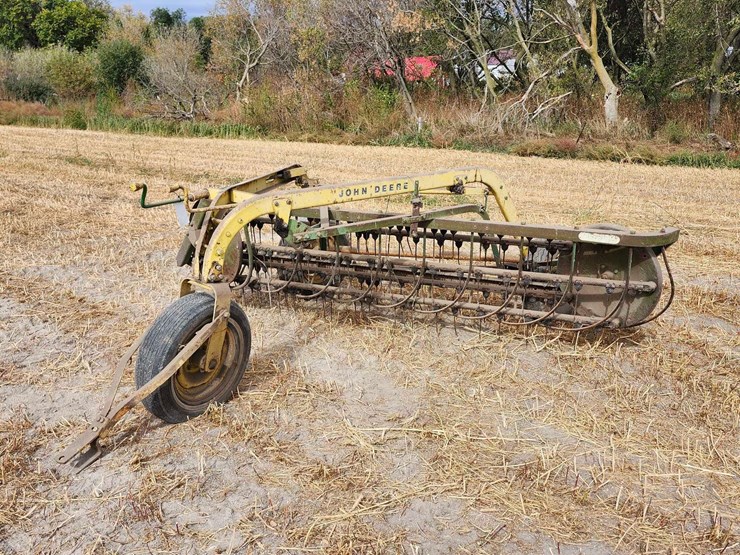 john-deere-640-image-1