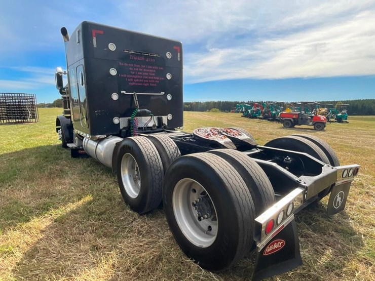 1998-peterbilt-379-image-13