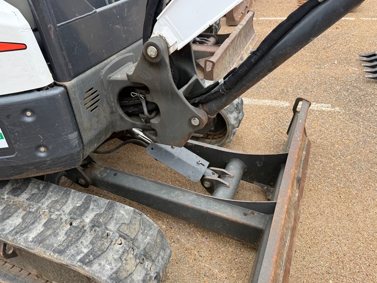 2018-bobcat-e26-image-16