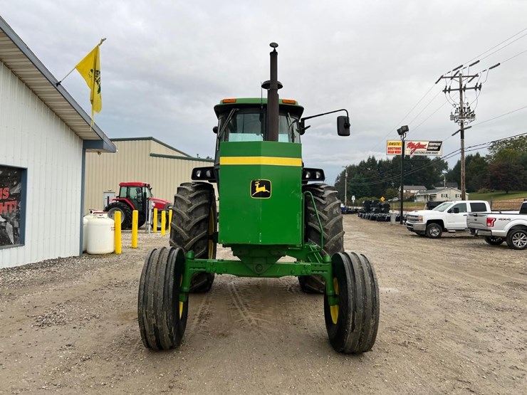 john-deere-4440-image-8