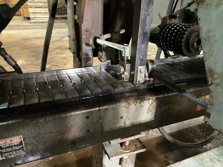 #130-•-wood-mizer-pallet-lumber-resaw-image-25