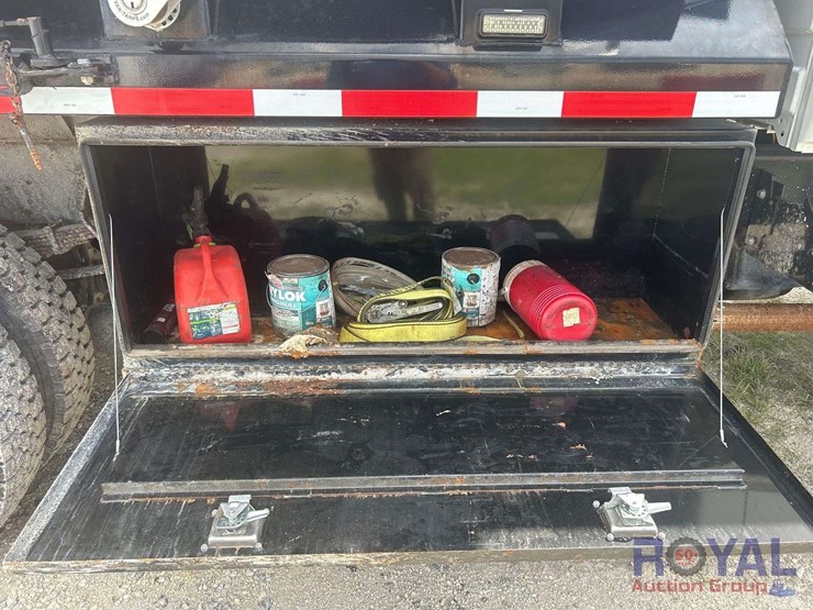 2021-international-hv507-4x4-12ft-single-axle-dump-truck-image-24