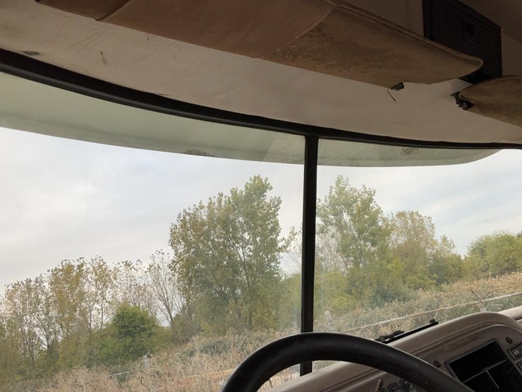 2004-mack-chn613-image-56