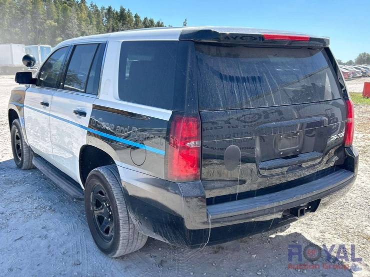 2018-chevrolet-tahoe-image-4