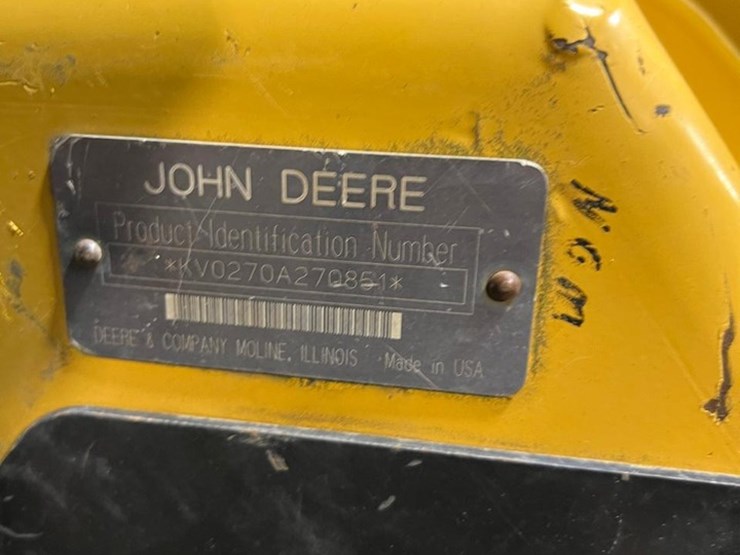john-deere-270-image-28