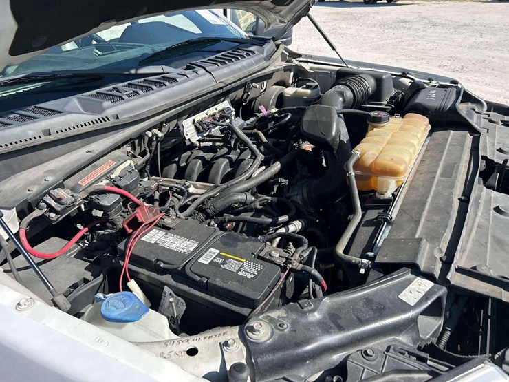 2017-ford-f150-image-9