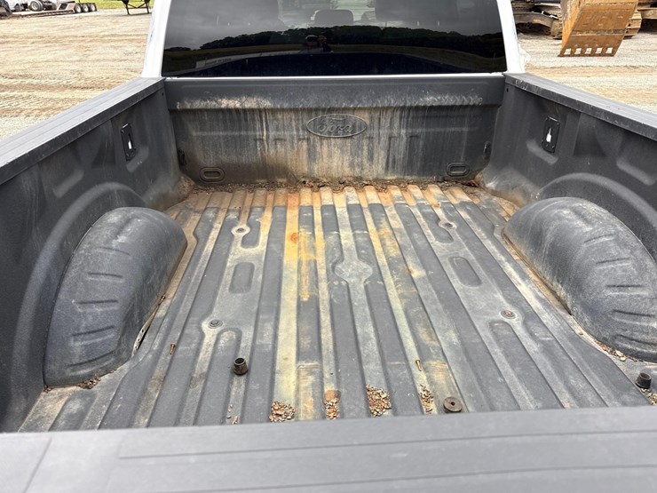 2019-ford-f350-xl-image-6