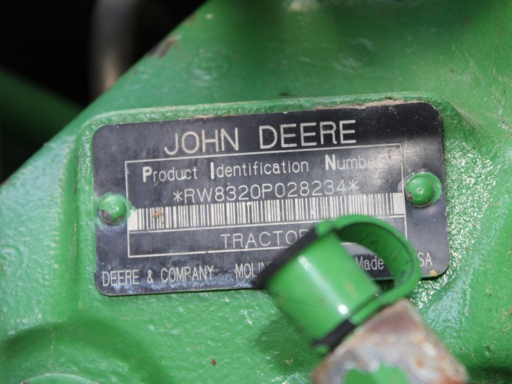 john-deere-8320-image-94