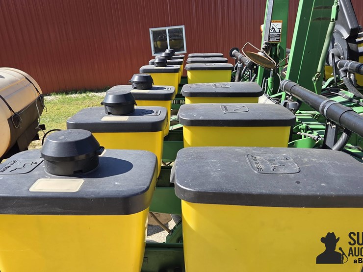 1995-john-deere-7200-image-20