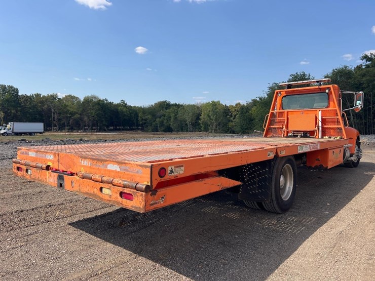 2016-peterbilt-pb337-flatbed-truck-image-4