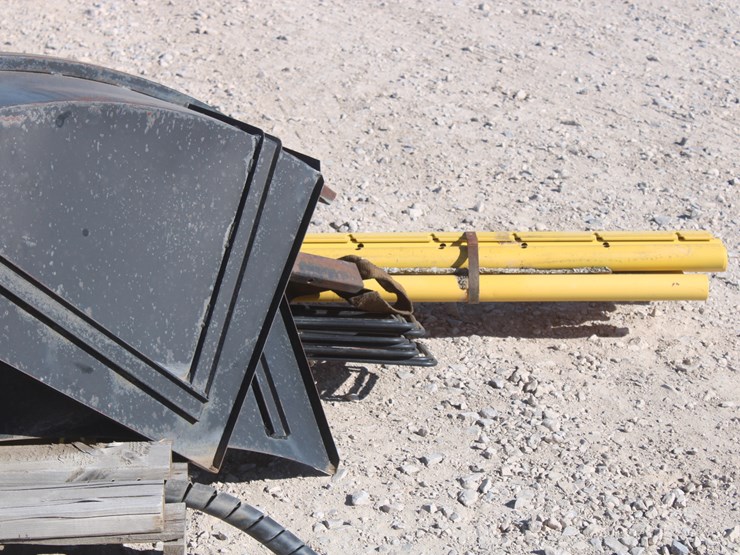 #2033-•-#2033--2015-phiber-hay-merger-image-33